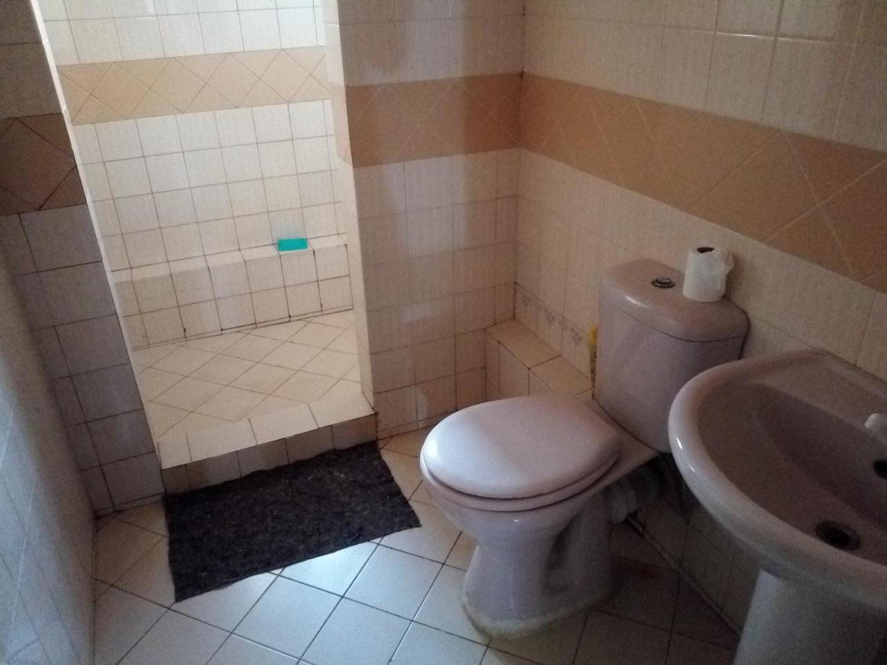 Comfort Guest House Shanzu المظهر الخارجي الصورة
